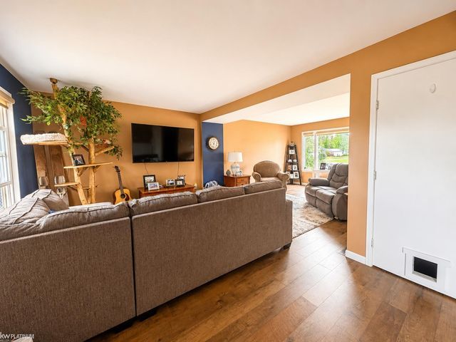 5901 Urban Drive, East China Twp, MI 48054
