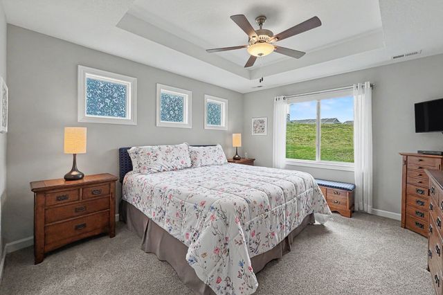 5429 NE Briarwood Drive, Ankeny, IA 50021