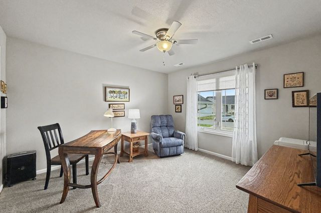 5429 NE Briarwood Drive, Ankeny, IA 50021