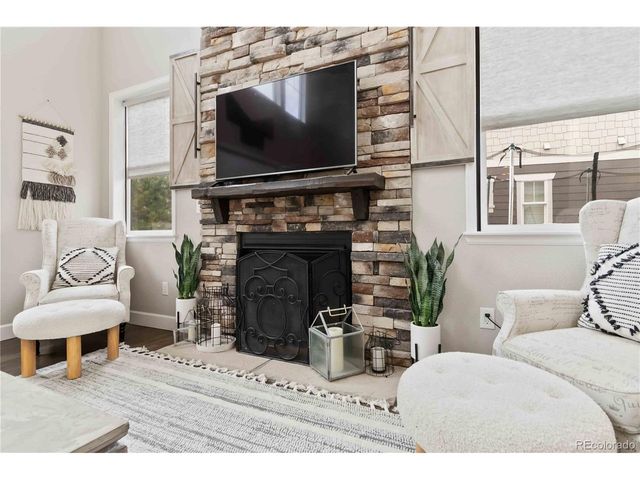 1158 Bonnyton Pl, Castle Rock, CO 80104