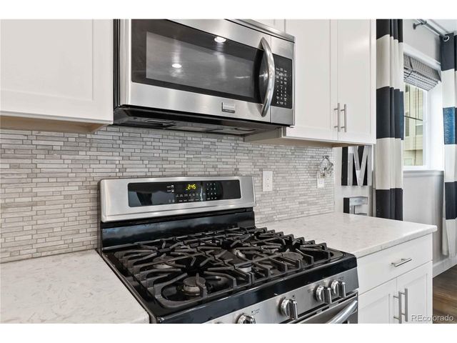 1158 Bonnyton Pl, Castle Rock, CO 80104