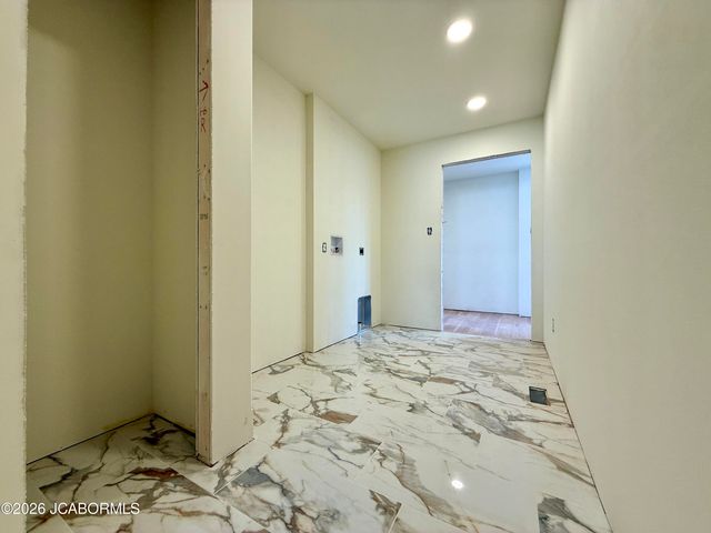 734 SARDONYX DRIVE, Jefferson City, MO 65109