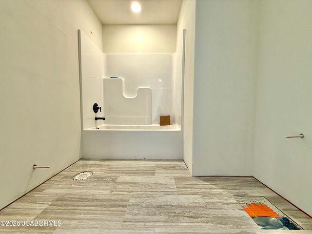 734 SARDONYX DRIVE, Jefferson City, MO 65109