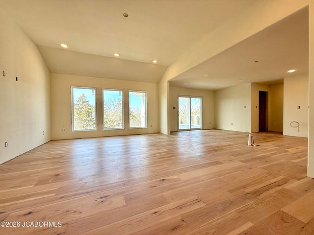 734 SARDONYX DRIVE, Jefferson City, MO 65109