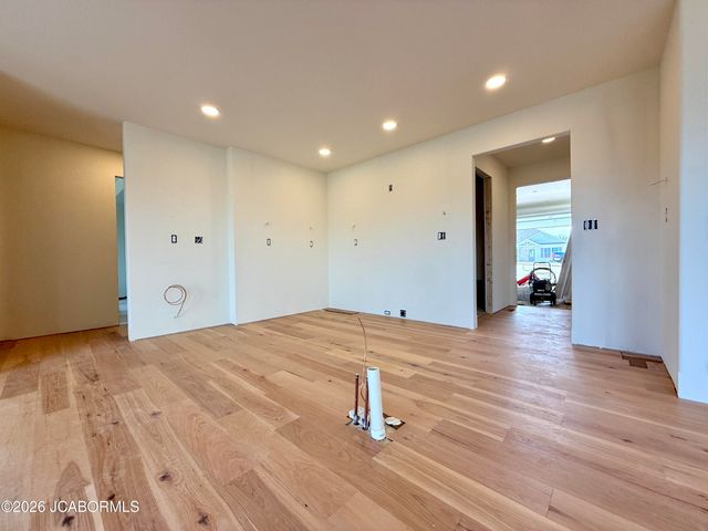 734 SARDONYX DRIVE, Jefferson City, MO 65109