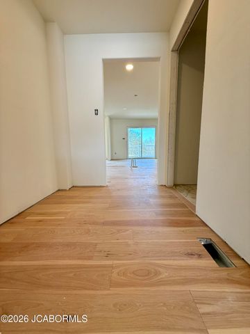 734 SARDONYX DRIVE, Jefferson City, MO 65109