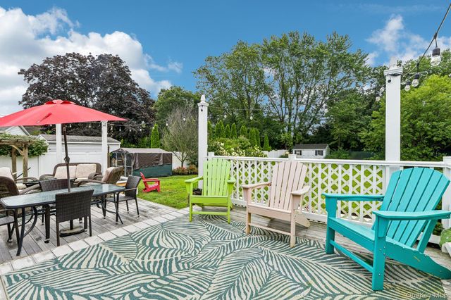 38 Nathan Drive, Bohemia, NY 11716