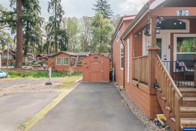8372 SE Enchanted Wy 204, Turner, OR 97392