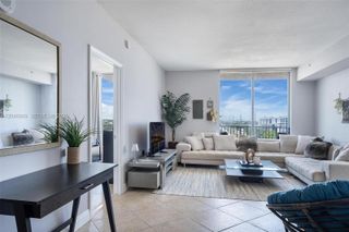 140 S Dixie Hwy 609 609, Hollywood, FL 33020