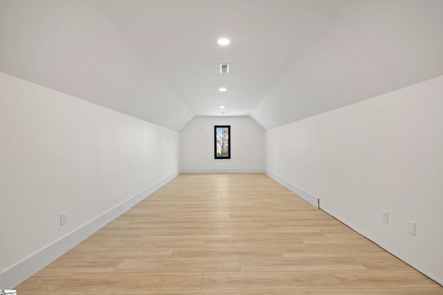 125 E Peninsula Drive, Laurens, SC 29360