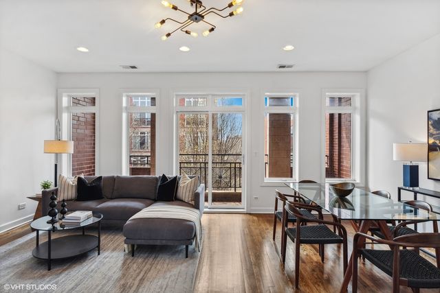 2130 W Rice Street 3, Chicago, IL 60622