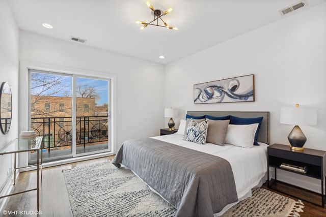 2130 W Rice Street 3, Chicago, IL 60622