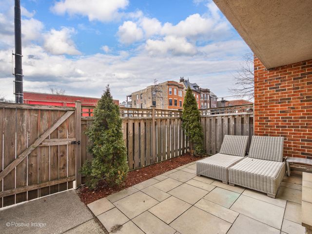 604 W Armitage Avenue, Chicago, IL 60614