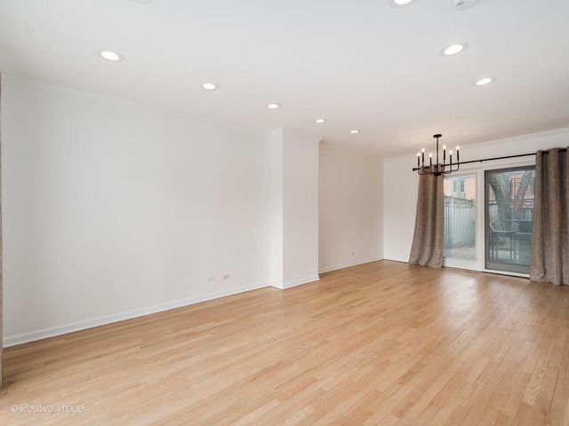 604 W Armitage Avenue, Chicago, IL 60614