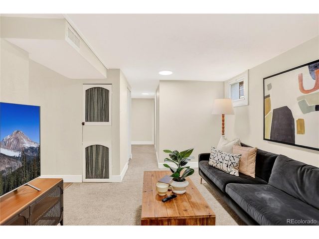 1458 S Logan St, Denver, CO 80210