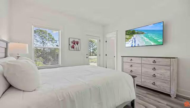 92 Bella Vista Court, Miramar Beach, FL 32550