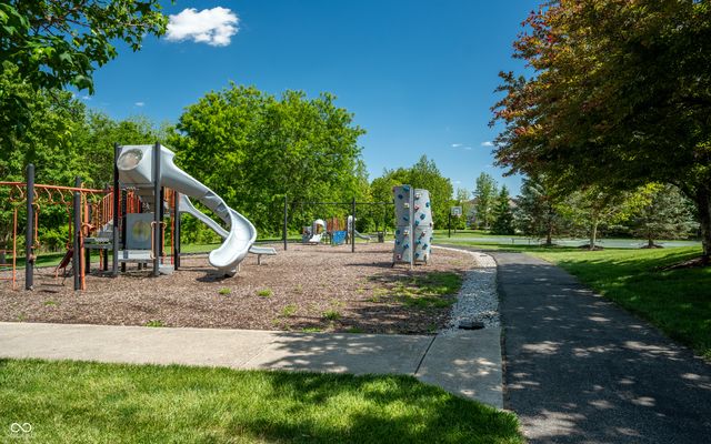5865 Osage Drive, Carmel, IN 46033