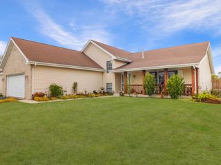 4205 Glenmore Road, Rockton, IL 61072