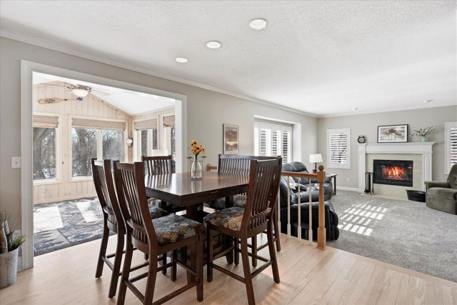 1237 Summit Oaks Drive, Burnsville, MN 55337