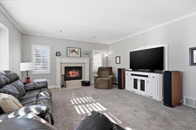 1237 Summit Oaks Drive, Burnsville, MN 55337