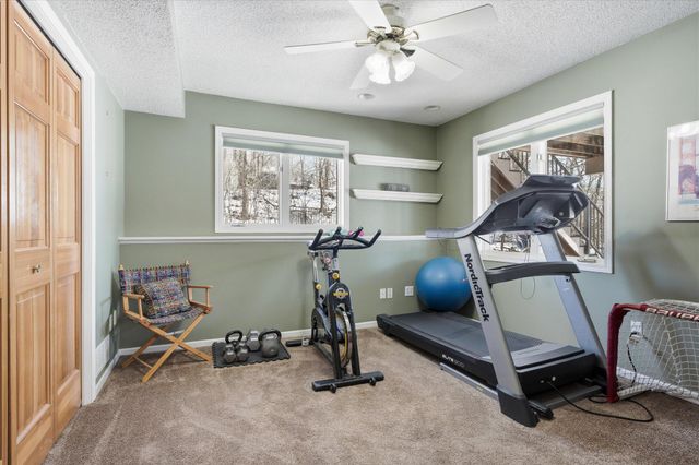 1237 Summit Oaks Drive, Burnsville, MN 55337