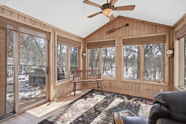 1237 Summit Oaks Drive, Burnsville, MN 55337