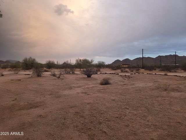 641 S Blacktail Trail, Maricopa, AZ 85139