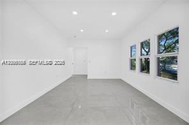 1301 Sharar Ave, Opa-locka, FL 33054