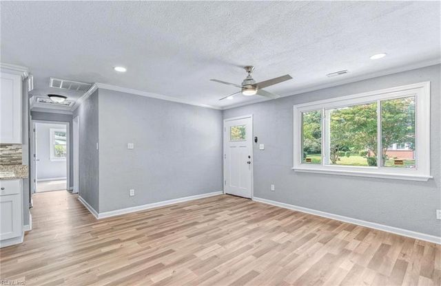 808 Trice TER, Norfolk, VA 23502