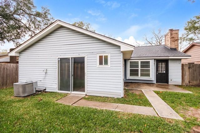 5434 Heronwood Drive, Humble, TX 77346