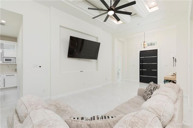 3203 S Dominique Street, Pharr, TX 78577