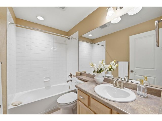 340 Riverton Rd, Lafayette, CO 80026