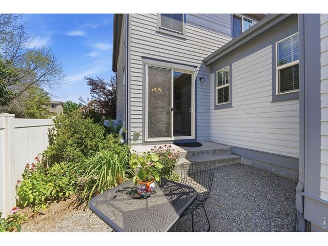 340 Riverton Rd, Lafayette, CO 80026