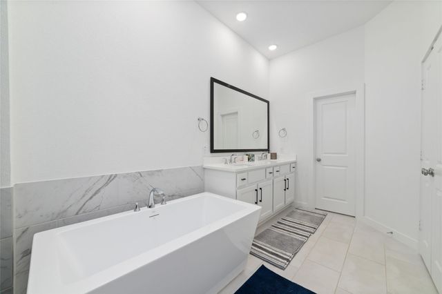 16515 Texas Hill Country Road, Cypress, TX 77433