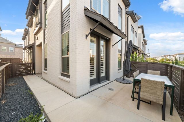 16515 Texas Hill Country Road, Cypress, TX 77433