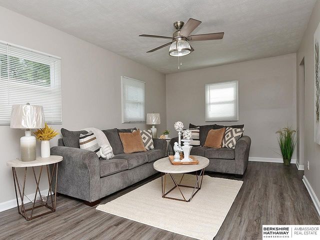 6931 Lafayette Avenue, Omaha, NE 68132