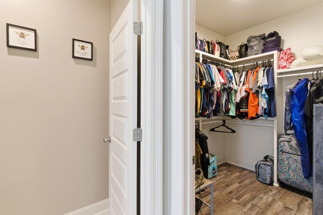 34 Castlewoods Way, Petal, MS 39465