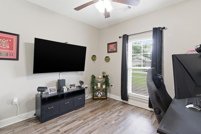 34 Castlewoods Way, Petal, MS 39465