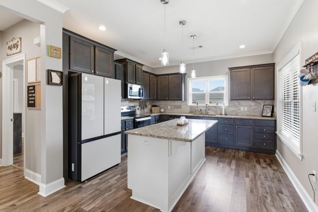 34 Castlewoods Way, Petal, MS 39465