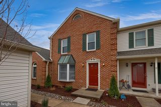 2059-B RALEIGH RD #B, Hummelstown, PA 17036