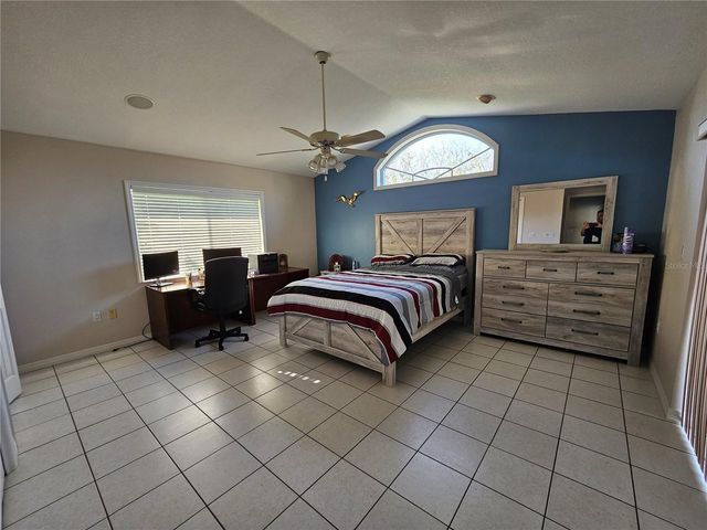 2210 BAYOU DRIVE, Holiday, FL 34691