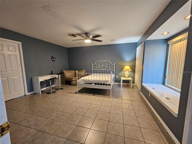 2210 BAYOU DRIVE, Holiday, FL 34691