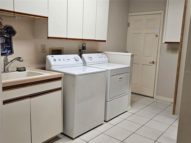 2210 BAYOU DRIVE, Holiday, FL 34691