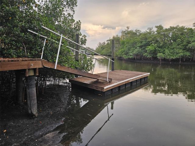 2210 BAYOU DRIVE, Holiday, FL 34691