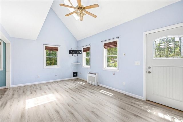 100 Park Ave, Wareham, MA 02538