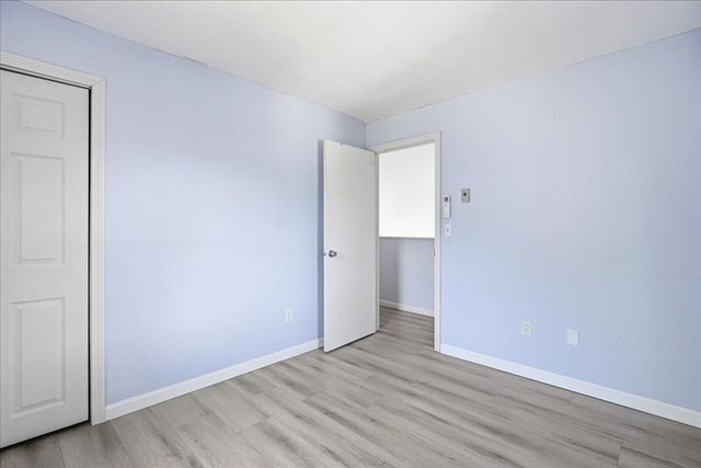 100 Park Ave, Wareham, MA 02538