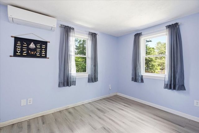 100 Park Ave, Wareham, MA 02538