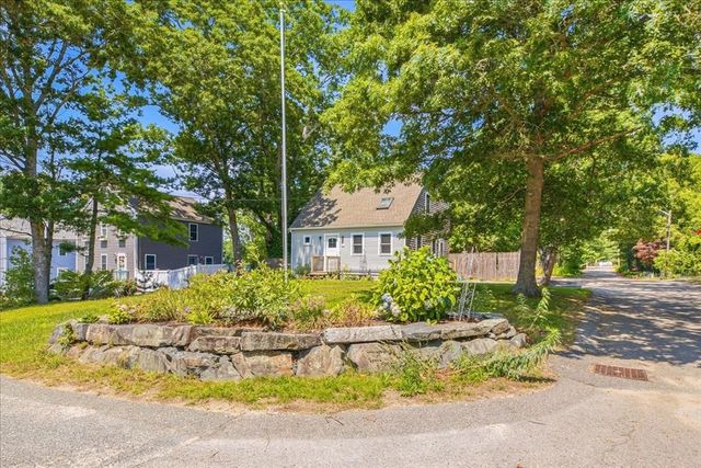 100 Park Ave, Wareham, MA 02538