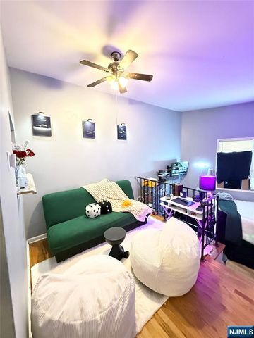 171 Old Bergen Road 1R, Jersey City, NJ 07305