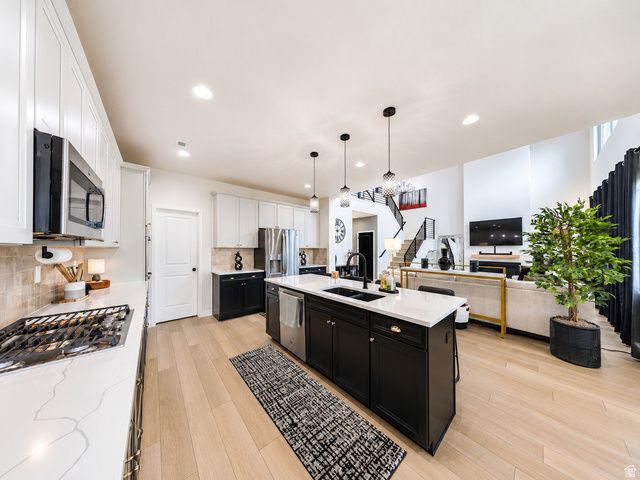 2468 W 3230 S, Syracuse, UT 84075